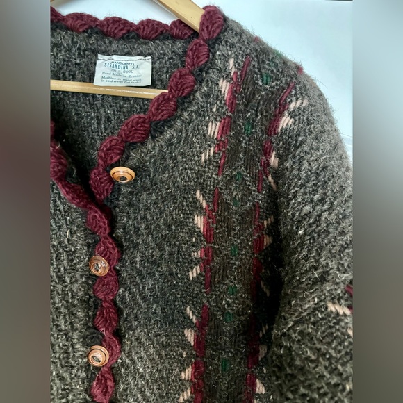 Vintage Ecuador Handmade 100% Wool Oversized Cardigan Sweater, Grey, SISANDINA - Picture 4 of 16